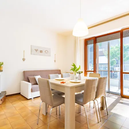 Lia Pt - Myho Casa * Альба-Адриатика